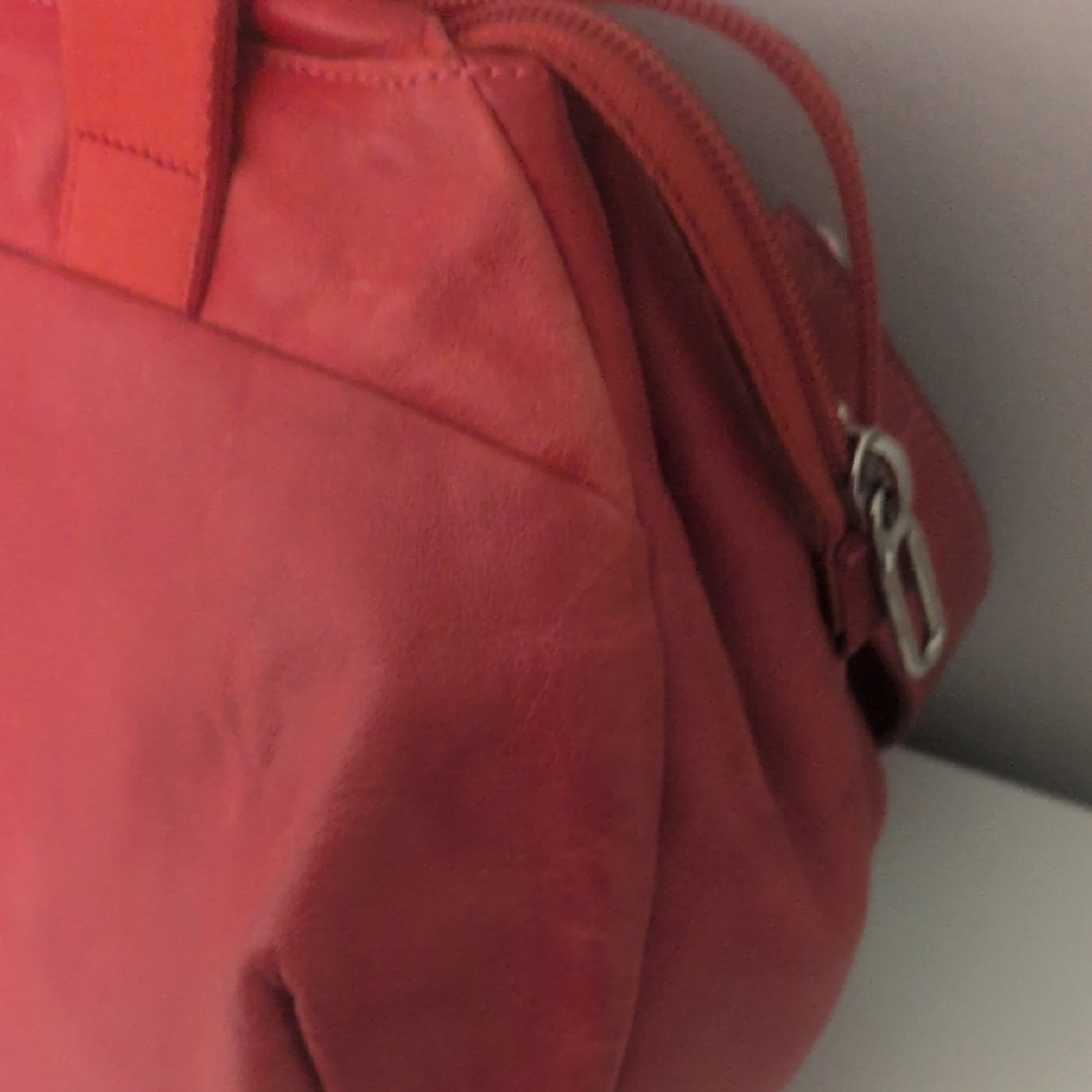 Vintage Italian Designer Mandarina Duck Red Leather Purse - Picture 10 of 11